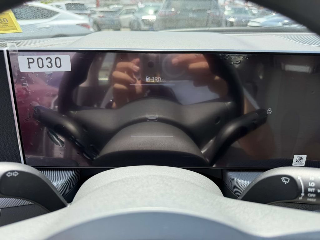 Used 2025 Hyundai Sonata SE FWD image 23