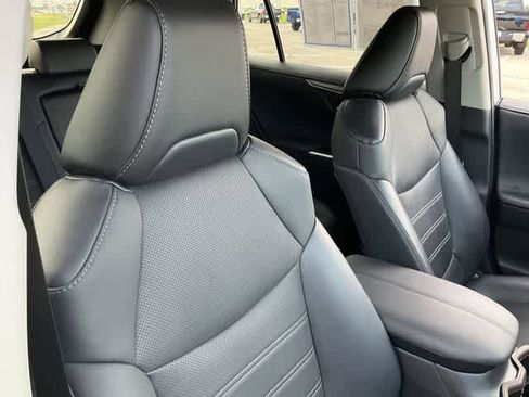 Used 2023 Toyota RAV4 Limited AWD/4WD image 18