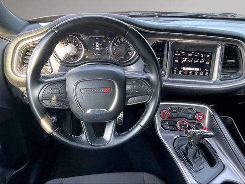 Used 2020 Dodge Challenger SXT AWD/4WD image 9