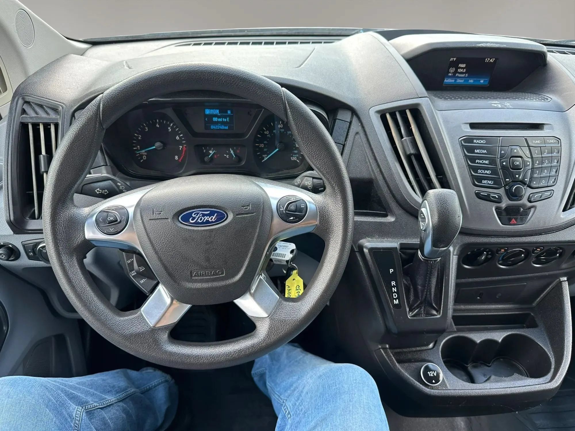 Used 2018 Ford Transit 150 XL RWD image 16
