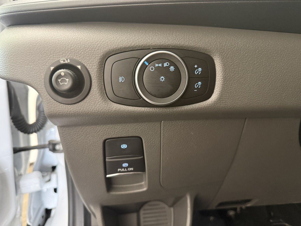 Used 2024 Ford Transit 350 XLT RWD image 23
