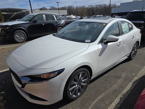 New 2026 MAZDA MAZDA3 2.5 S Sedan w/ Preferred Pkg image 4