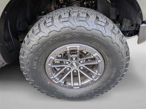 Used 2020 Ford F150 Raptor w/ Equipment Group 802A Luxury image 24