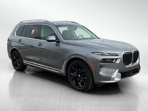 Used 2026 BMW X7 xDrive40i image 7