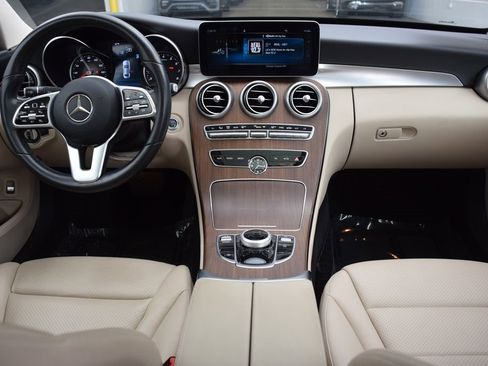 Used 2019 Mercedes-Benz C 300 Sedan image 19
