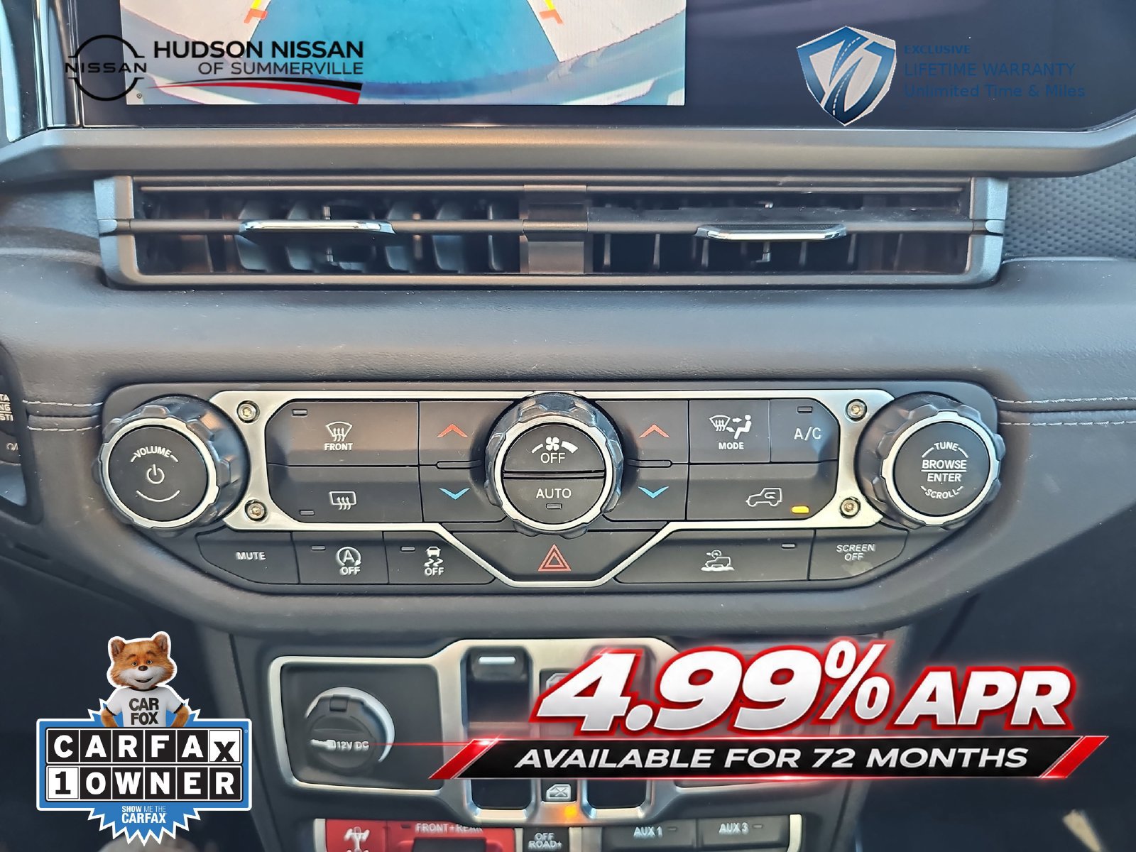Used 2024 Jeep Wrangler Unlimited Rubicon AWD/4WD image 25