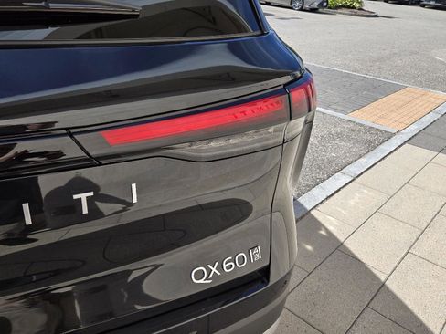 New 2026 INFINITI QX60 Luxe w/ Cargo Package image 14