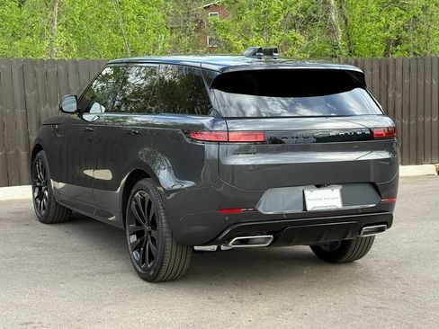 New 2026 Land Rover Range Rover Sport Dynamic SE AWD/4WD image 3