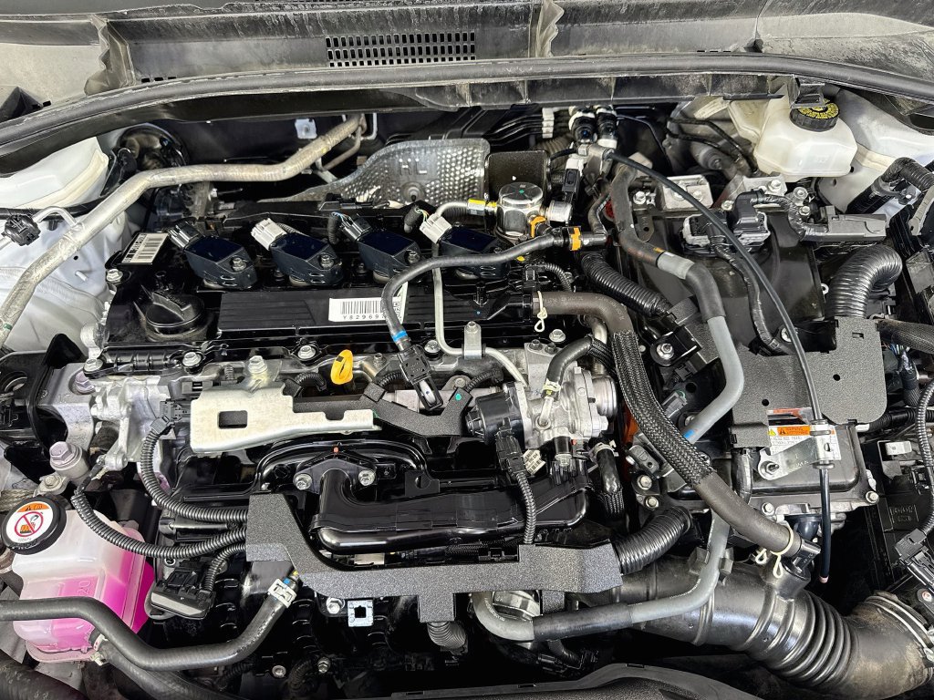 Used 2025 Toyota Corolla Cross AWD Hybrid image 37