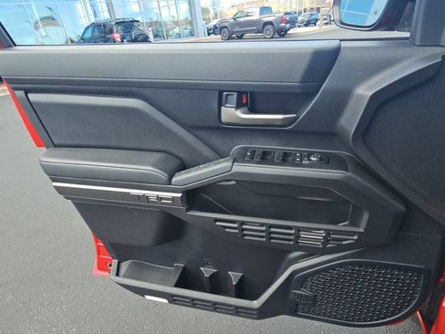 Certified 2024 Toyota Tacoma TRD Off-Road w/ TRD Off Road Upgrade Package AWD/4WD image 23