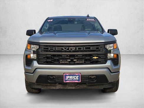 Used 2025 Chevrolet Silverado 1500 Custom RWD image 2