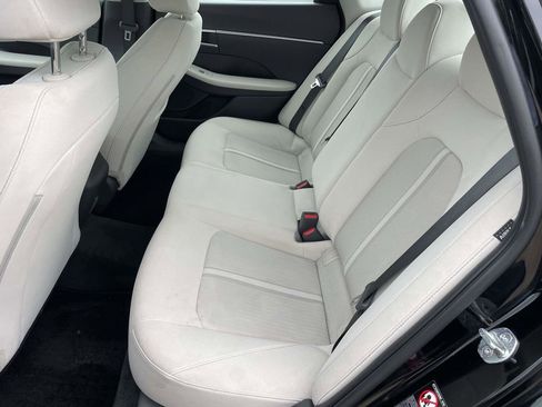 Used 2022 Hyundai Sonata SE FWD image 12