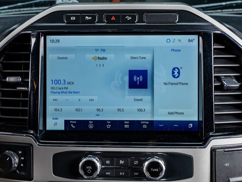 Used 2022 Ford F250 Lariat w/ Black Appearance Package image 24