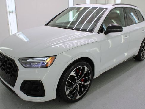 Used 2023 Audi SQ5 Premium Plus w/ Premium Plus Package AWD/4WD image 5