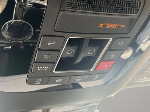 New 2026 Kia Carnival SX Prestige FWD image 36