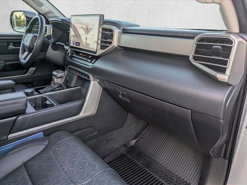 Used 2024 Toyota Tundra Limited image 21