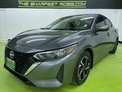 Used 2025 Nissan Sentra SV image 5