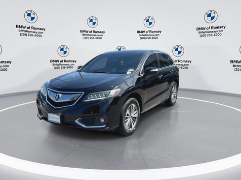 Used 2017 Acura RDX w/ Advance Package AWD/4WD image 4