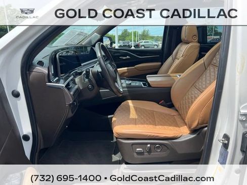 Used 2021 Cadillac Escalade Sport w/ Driver Assist Tech Package AWD/4WD image 20