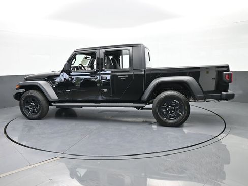 New 2026 Jeep Gladiator Sport image 3