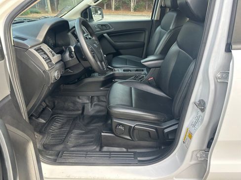 Used 2020 Ford Ranger XL w/ Equipment Group 101A Mid image 9