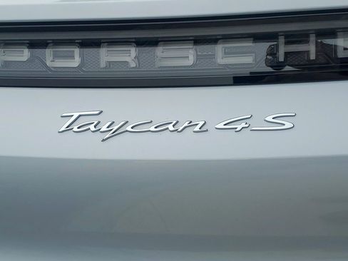 Certified 2025 Porsche Taycan 4S AWD/4WD image 28