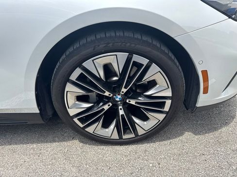 Certified 2025 BMW 530i w/ Premium Package RWD image 3