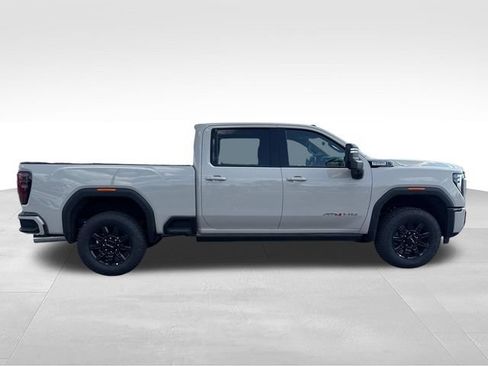 New 2026 GMC Sierra 2500 AT4 w/ AT4 Premium Plus Package AWD/4WD image 6