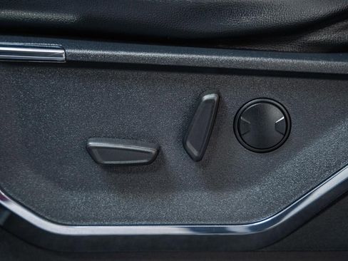 Used 2022 Ford F150 Lariat image 43