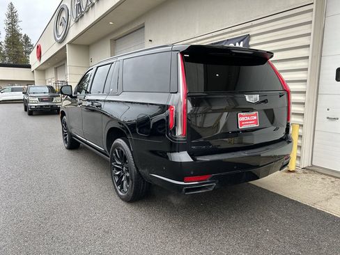 Certified 2024 Cadillac Escalade ESV Sport Platinum w/ LPO, ONYX Package image 6