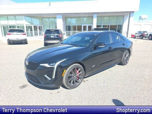 Used 2022 Cadillac CT4 V w/ Navigation Package image 1