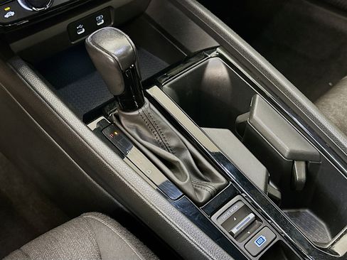 Used 2023 Honda Accord Sport image 23