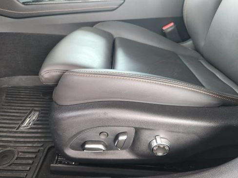Used 2025 Cadillac CT5 Sport RWD image 23