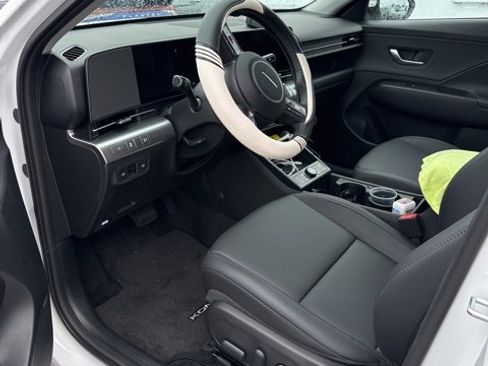 Used 2026 Hyundai Kona Limited image 5