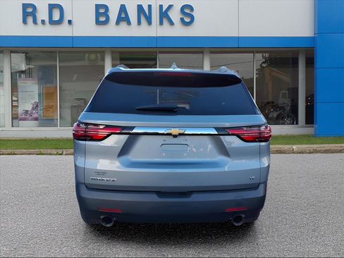 Certified 2023 Chevrolet Traverse LT image 4