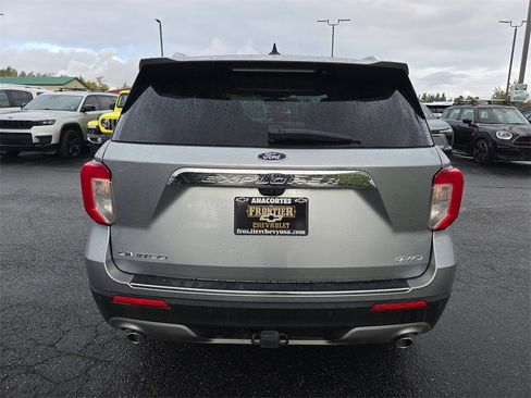 Used 2022 Ford Explorer Limited w/ Class IV Trailer Tow Package image 5