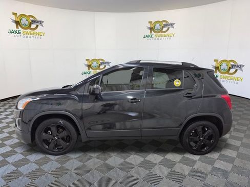 Used 2016 Chevrolet Trax LTZ w/ Midnight Edition AWD/4WD image 6