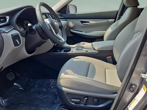 Used 2025 INFINITI QX50 Luxe image 13