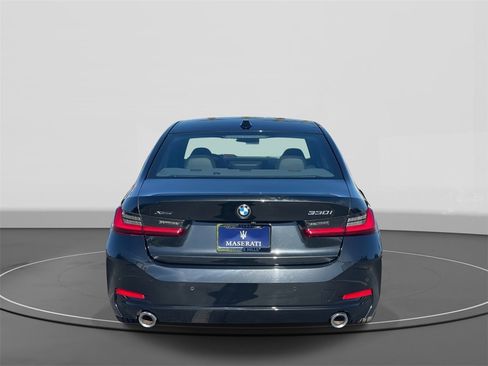 Used 2025 BMW 330i xDrive Sedan image 5