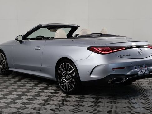 Used 2026 Mercedes-Benz CLE 300 4MATIC Cabriolet image 7