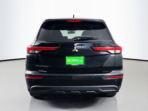 Used 2022 Mitsubishi Outlander ES AWD/4WD image 8