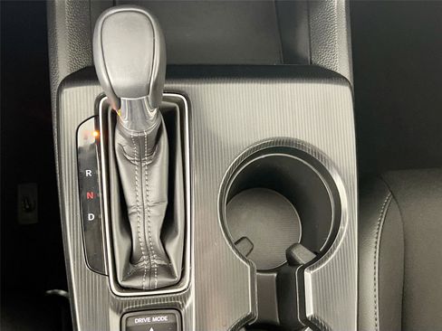 Used 2024 Honda Civic Sport image 17