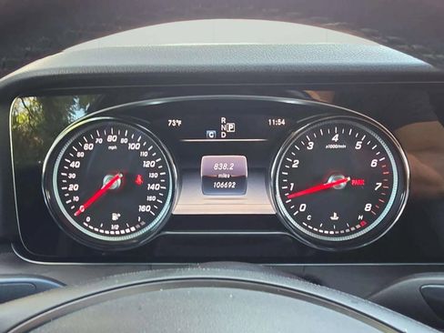 Used 2017 Mercedes-Benz E 300 image 35