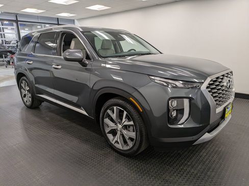 Used 2022 Hyundai Palisade SEL w/ 8P Bench Seat Package image 3