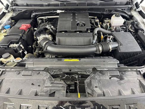 Used 2024 Nissan Frontier SV w/ Hardbody Edition AWD/4WD image 20