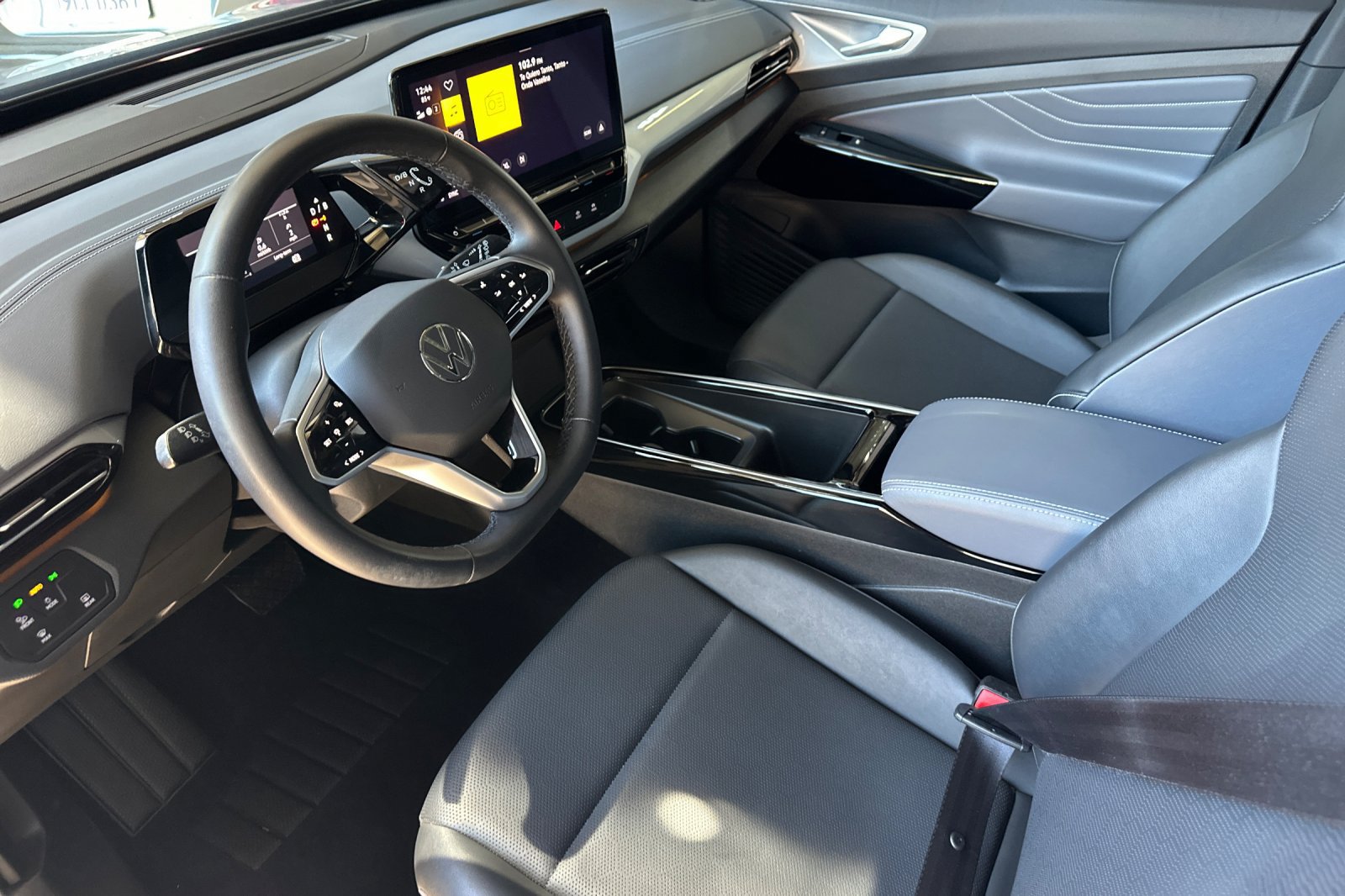 Used 2023 Volkswagen ID.4 S RWD image 10
