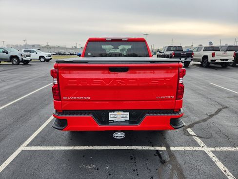 New 2026 Chevrolet Silverado 1500 Custom image 4
