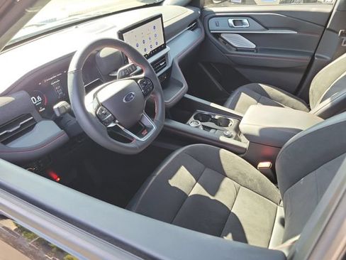 Used 2026 Ford Explorer ST w/ Sun And Sound Package AWD/4WD image 3