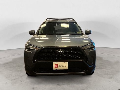 Used 2023 Toyota Corolla Cross LE image 8