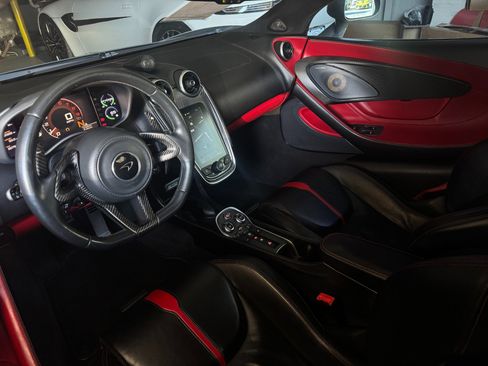 Used 2016 McLaren 570S Coupe image 51